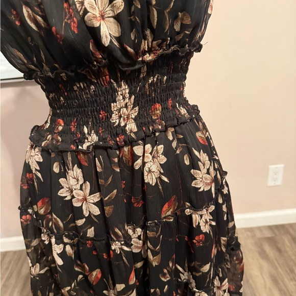 Trixxi Black Floral Mini Dress - Picture 3 of 7